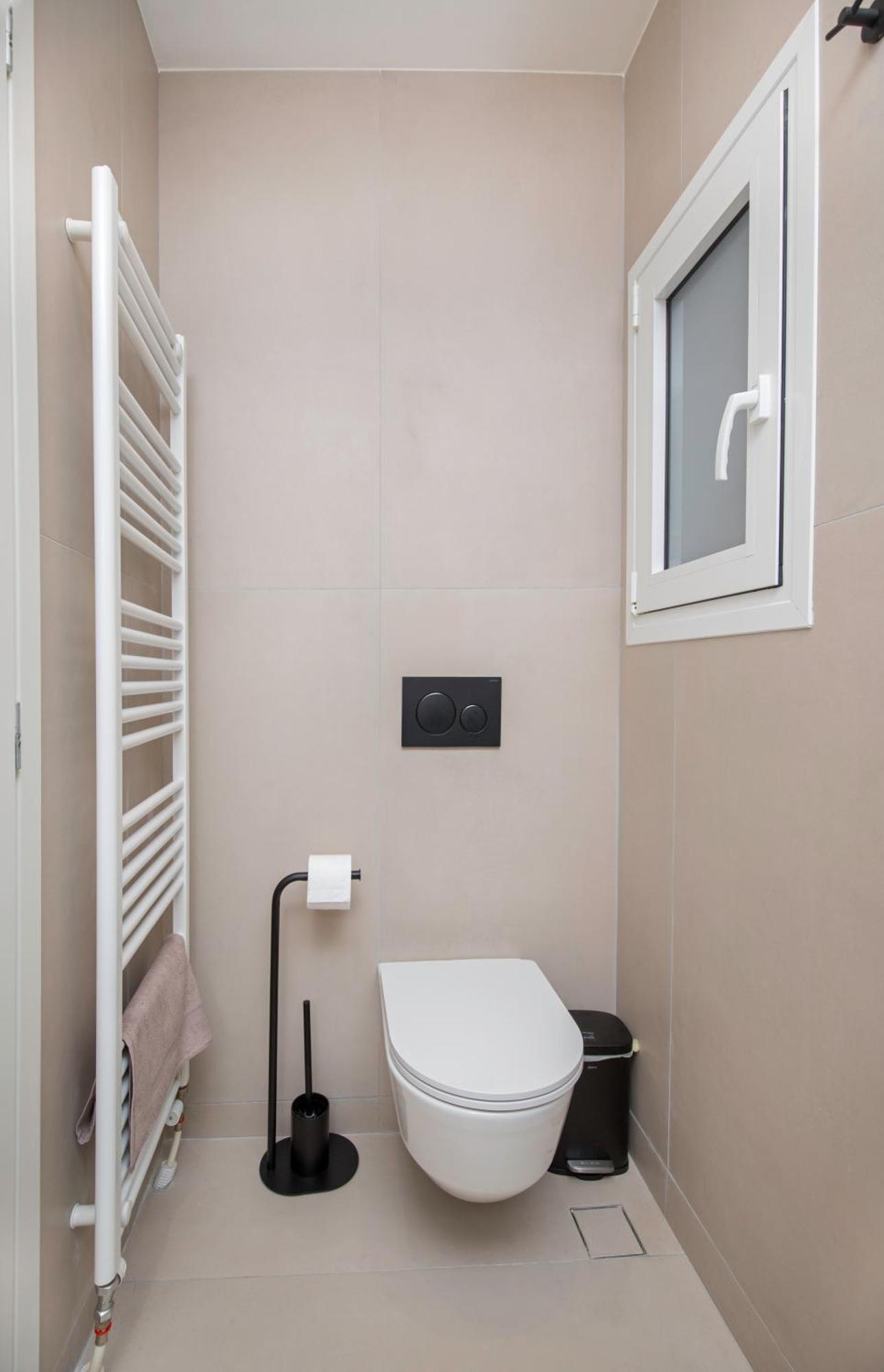 Urban Spacious Apartment Near Kallimarmaron アテネ エクステリア 写真